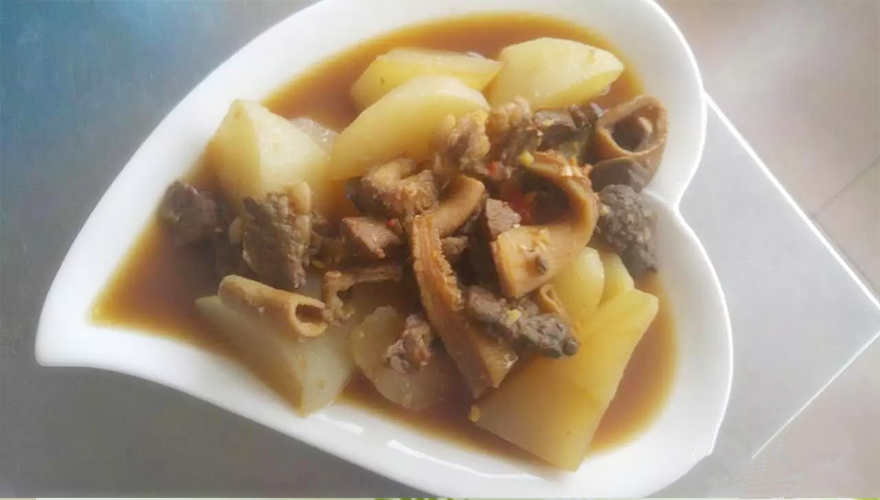 萝卜牛杂